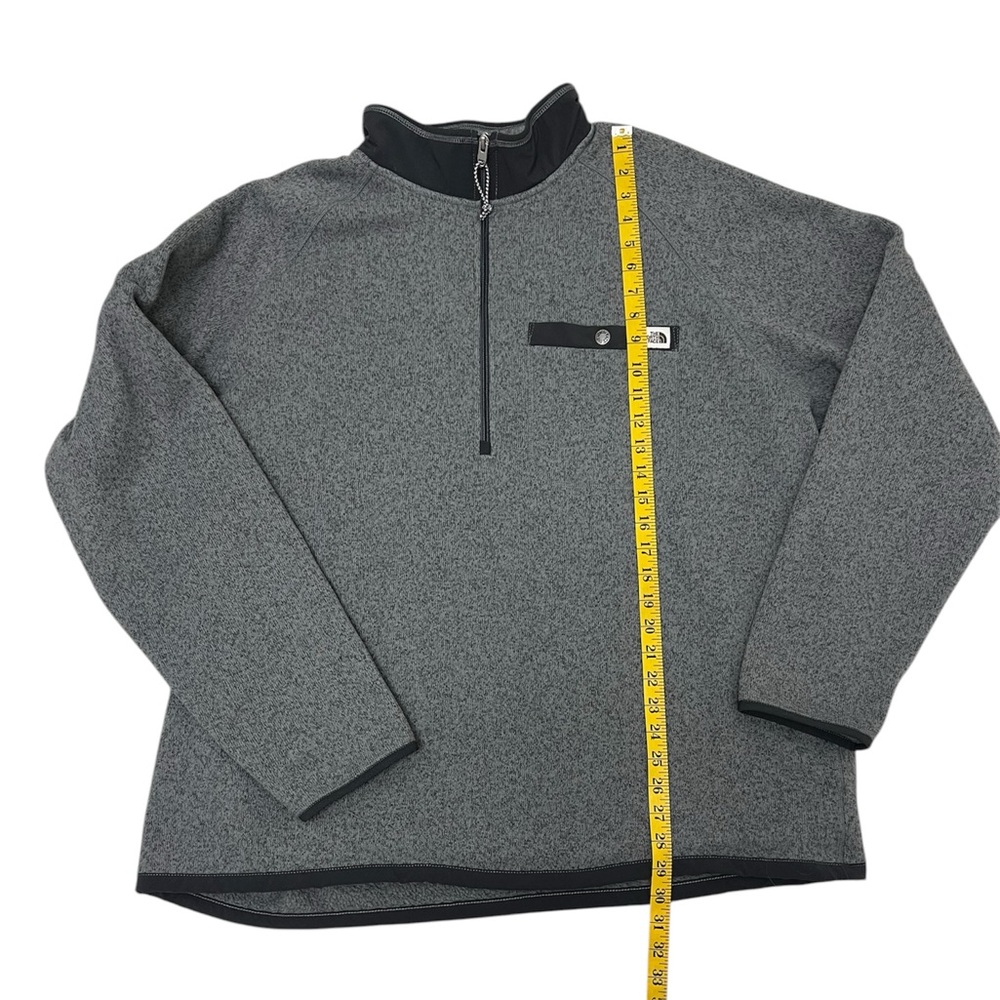 Men’s Gray The North Face quarter zip, fleece lined, pocket, XXL
